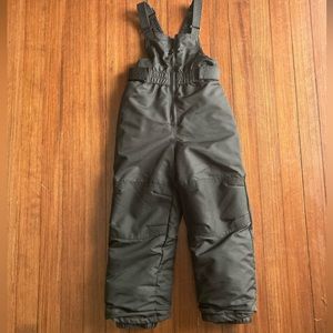 Cat + Jack Snowsuit/Bibs. Size 4T